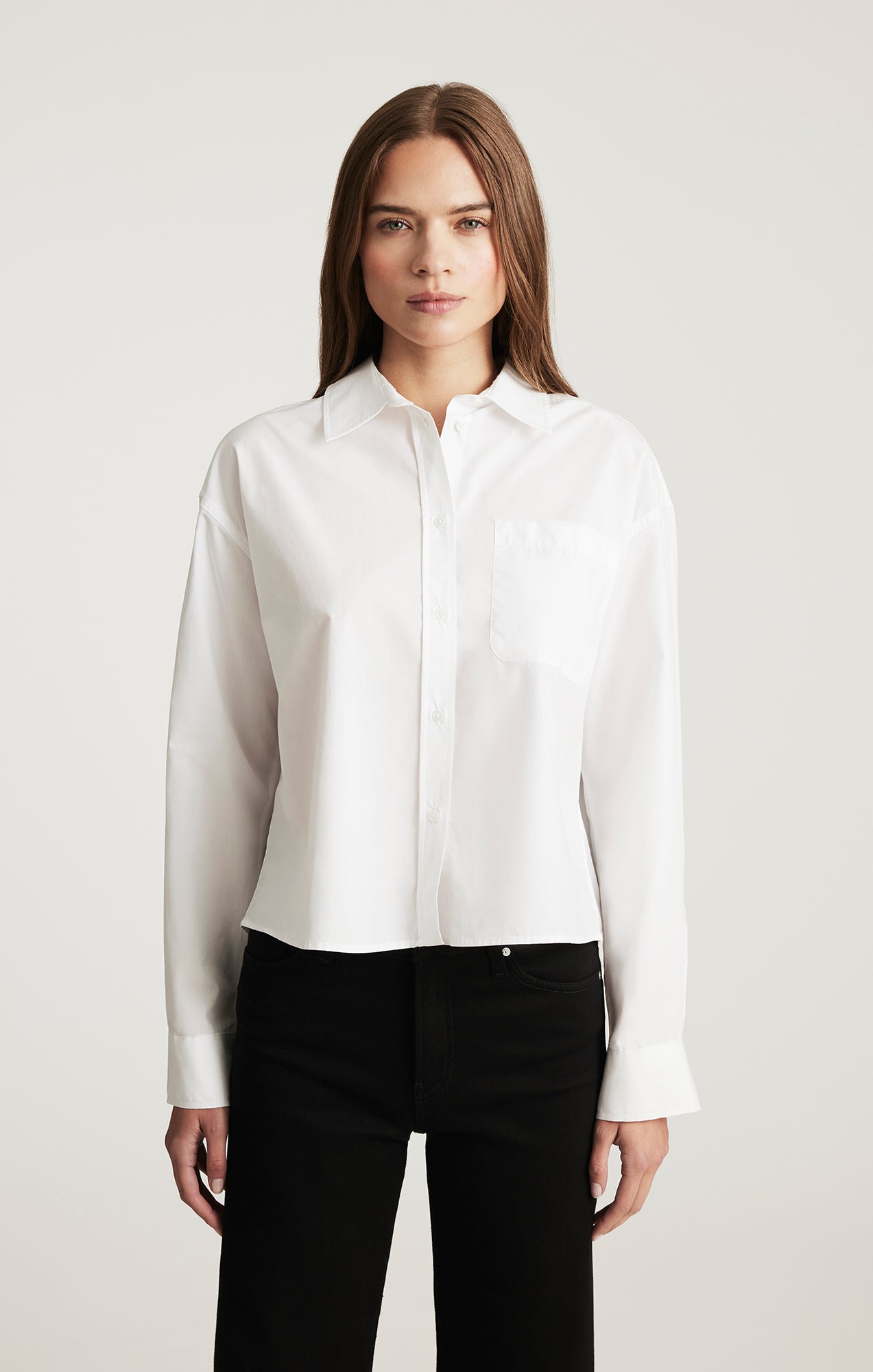 ONE POCKET BUTTON-UP SHIRT IN WHITE