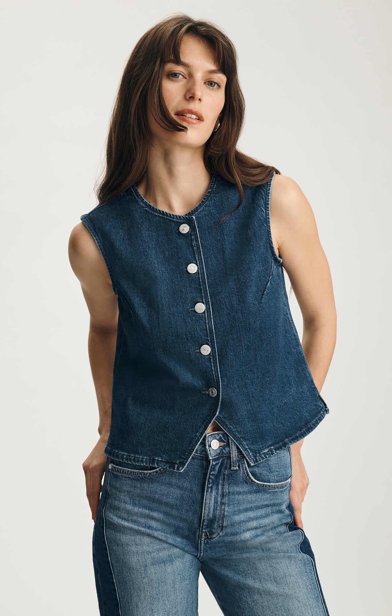 JEMY DENIM VEST IN DARK BRUSHED CLASSIC BLUE - Mavi Jeans