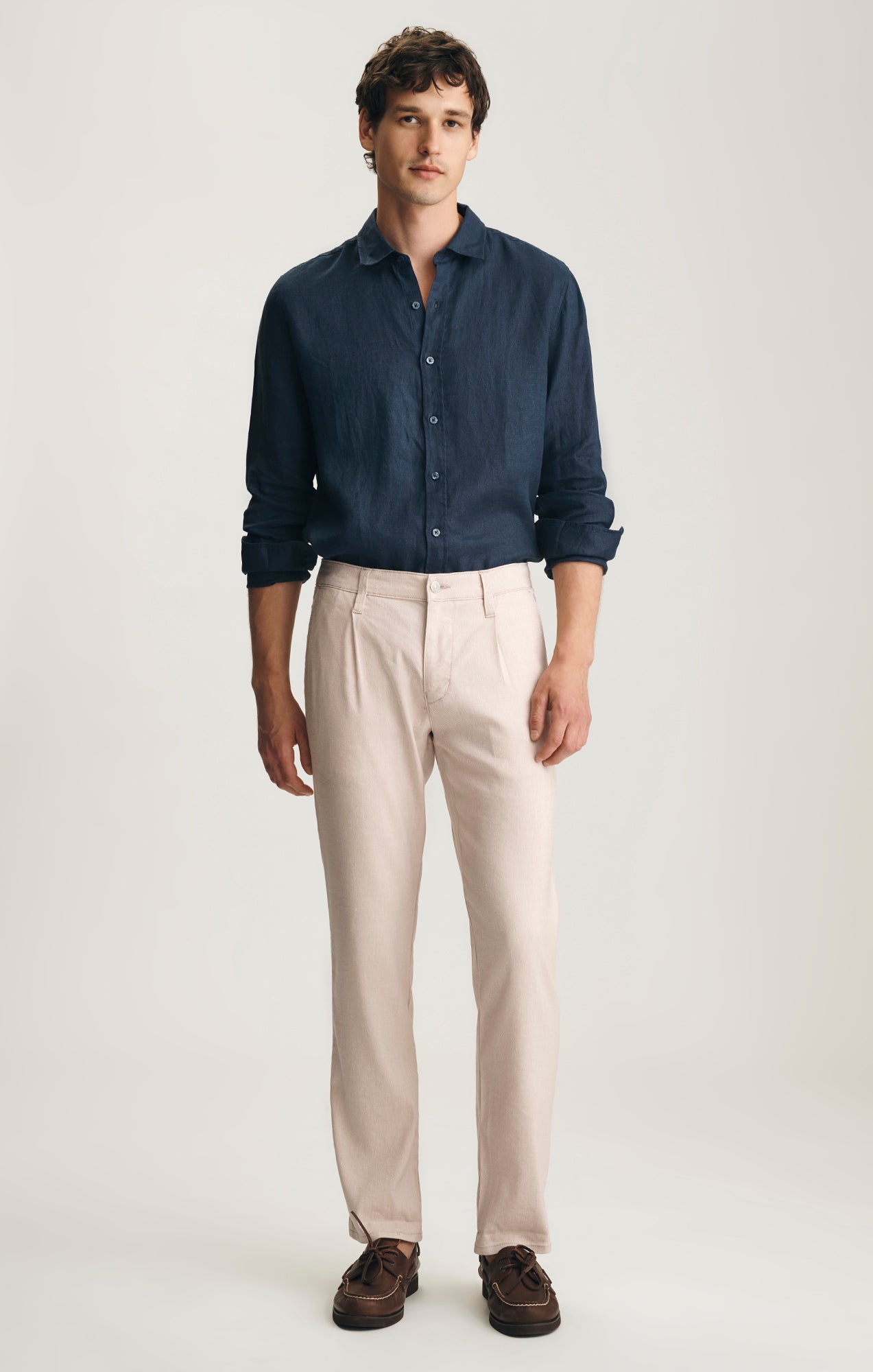 WILL PLEATED STRAIGHT CHINO IN CREAM LINEN - Mavi Jeans