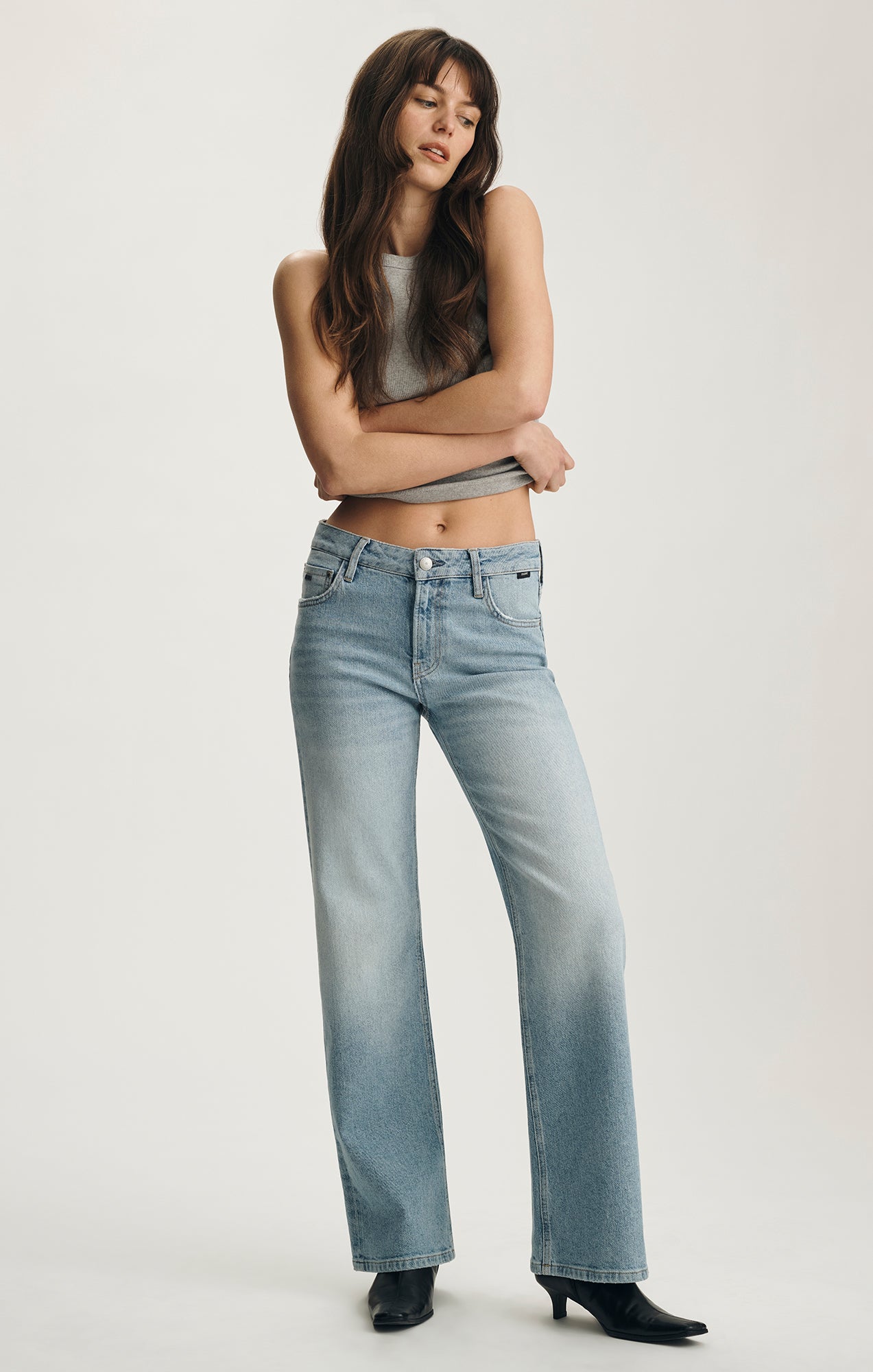 IBIZA LOOSE STRAIGHT LEG IN LIGHT BRUSHED CLASSIC DENIM - Mavi Jeans