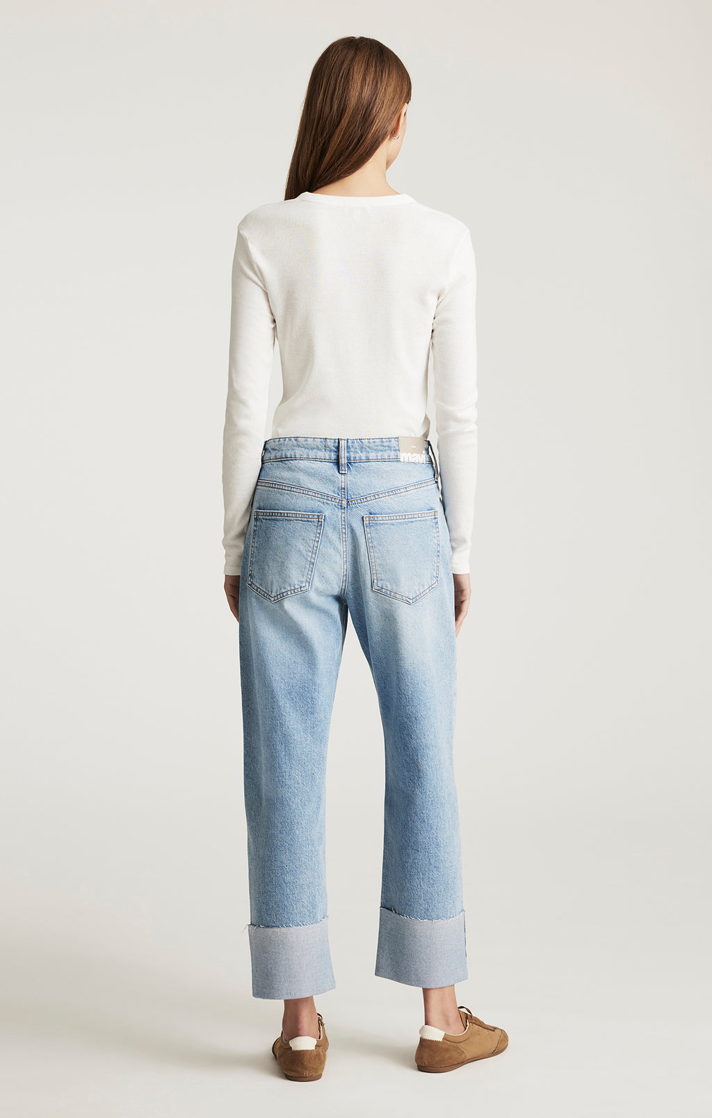 SAVANNAH CUFFED STRAIGHT LEG IN LIGHT BRUSHED CLASSIC BLUE - Mavi Jeans
