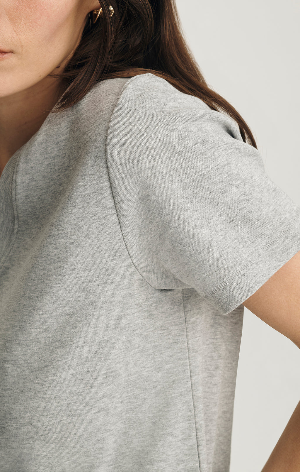 OLIVIA V-NECK T-SHIRT IN GREY MELANGE - Mavi Jeans