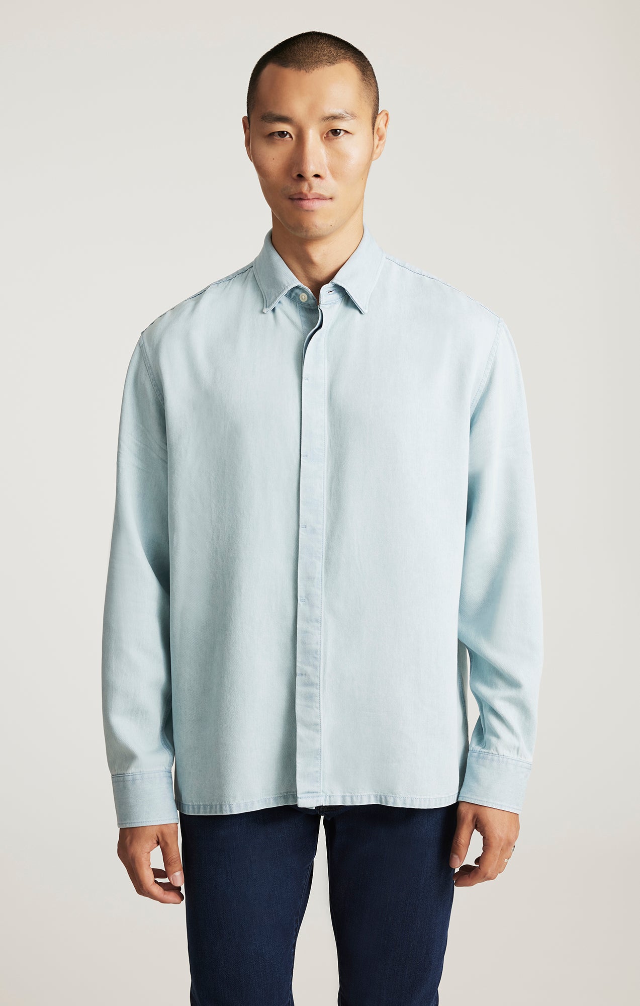 EDITION LONG SLEEVE BUTTON-UP SHIRT IN INDIGO - Mavi Jeans