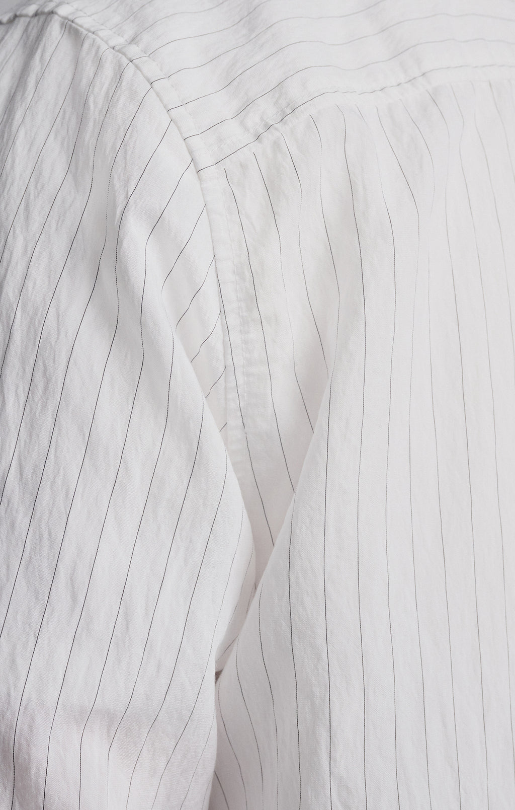 STRIPED LONG SLEEVE BUTTON-UP SHIRT IN BLACK - Mavi Jeans