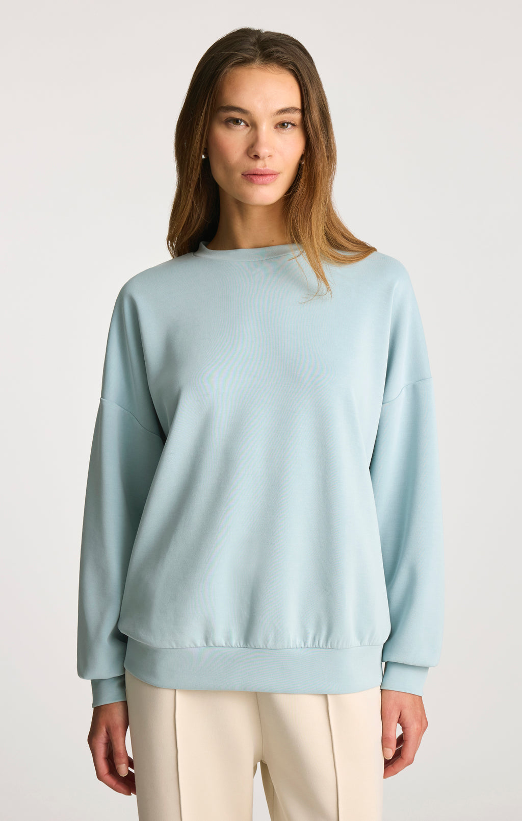 LUXE TOUCH TENCEL™ SWEATSHIRT IN STRATOSPHERE - Mavi Jeans