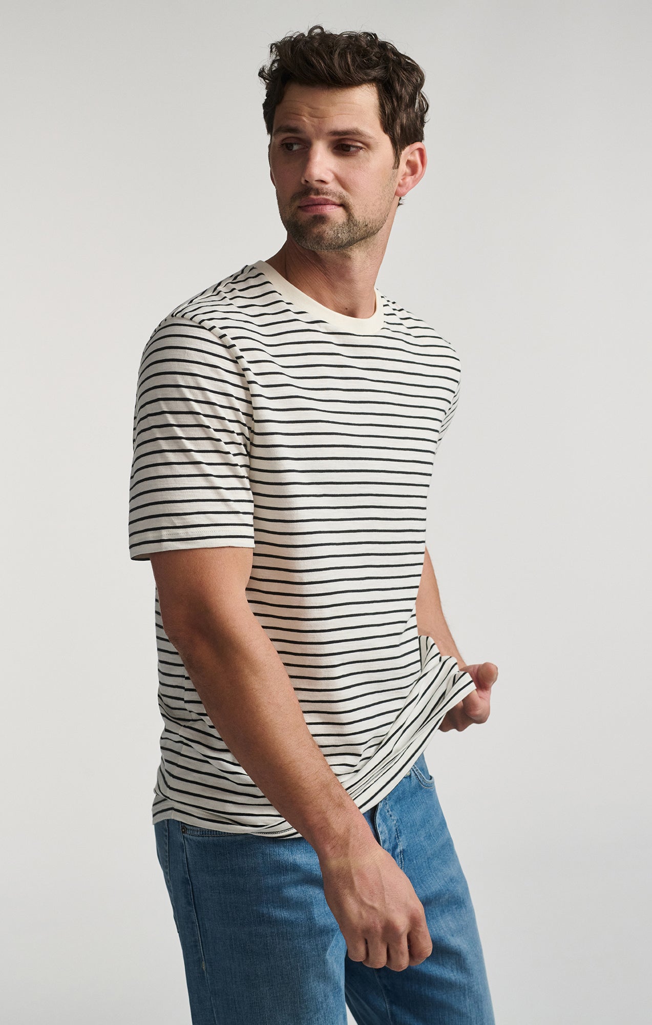 STRIPED SHORT SLEEVE CREW NECK T-SHIRT IN ANTIQUE WHITE - Mavi Jeans
