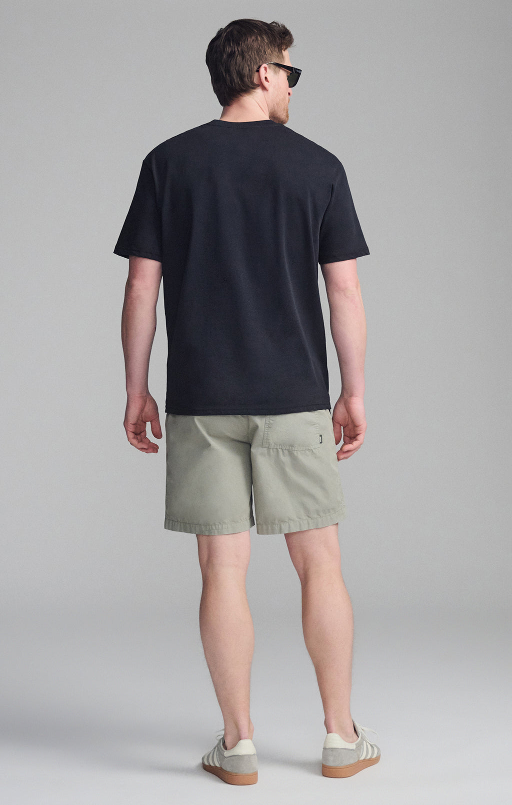 SHORT SLEEVE CREW NECK T-SHIRT IN BLACK - Mavi Jeans