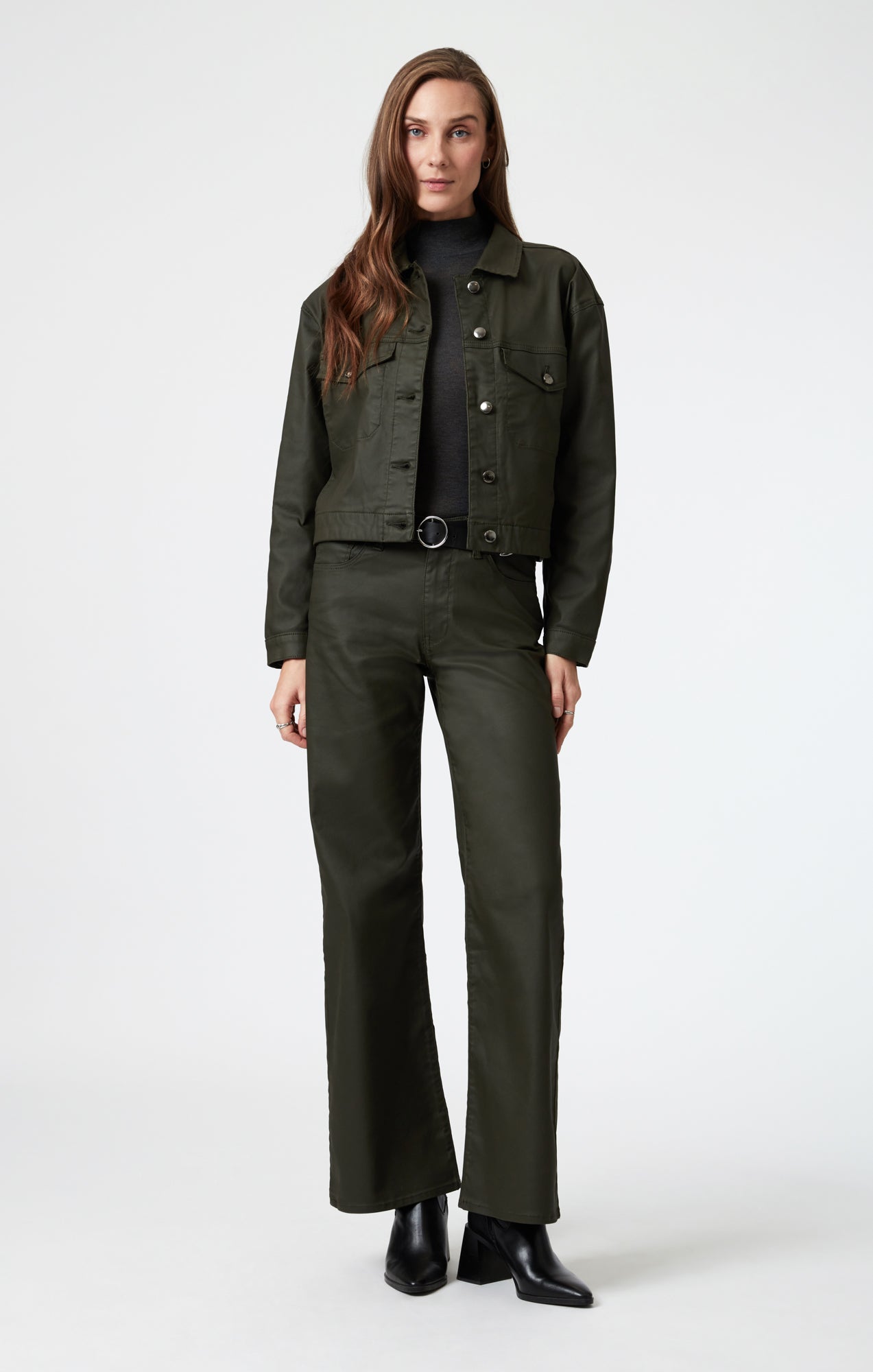 MAREN CROP JACKET IN DARK OLIVE COATED - Mavi Jeans