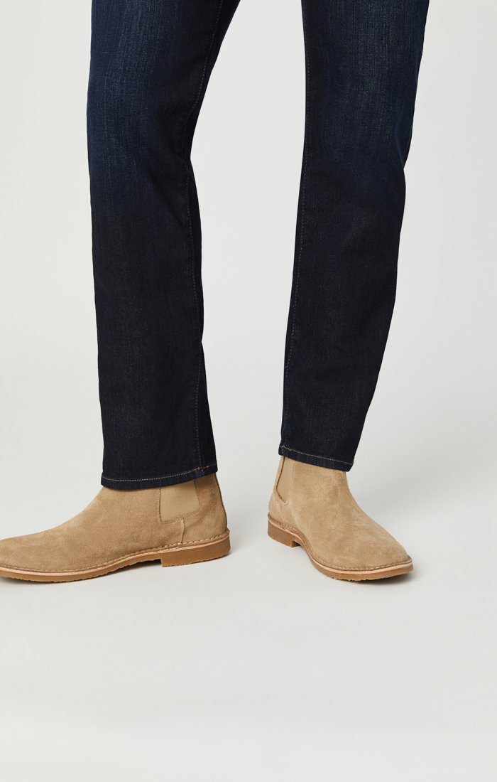 MARCUS SLIM STRAIGHT LEG IN RINSE BRUSHED WILLIAMSBURG - Mavi Jeans