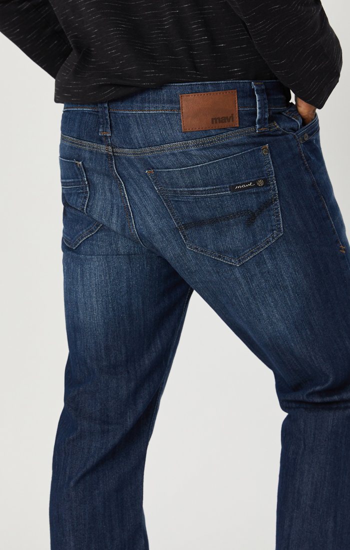 ZACH STRAIGHT LEG IN DARK MAUI - Mavi Jeans