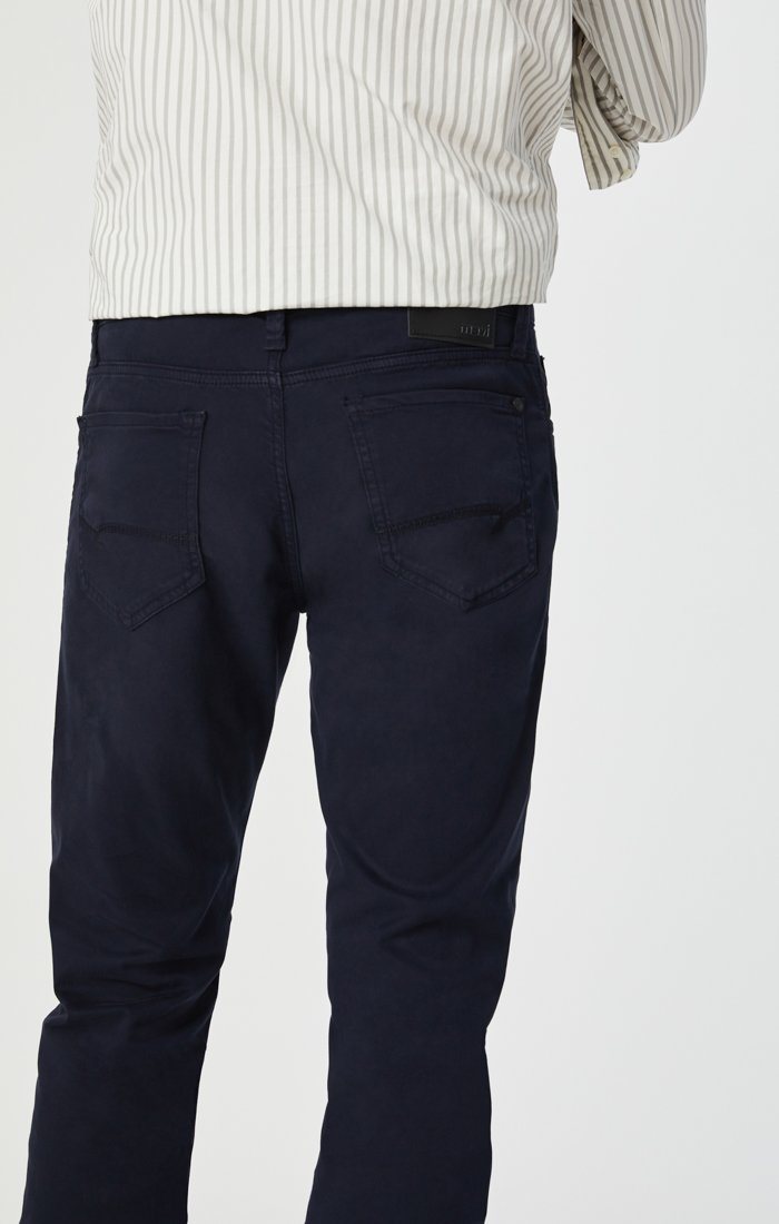 ZACH STRAIGHT LEG IN DARK NAVY TWILL - Mavi Jeans