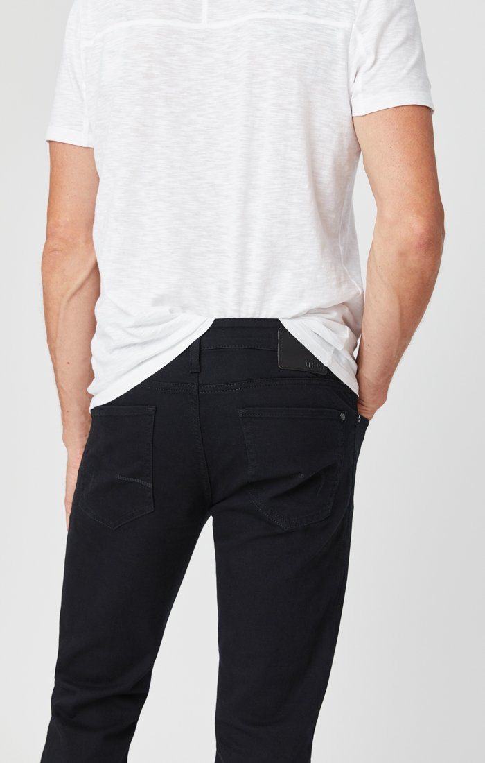 ZACH STRAIGHT LEG IN BLACK WILLIAMSBURG - Mavi Jeans