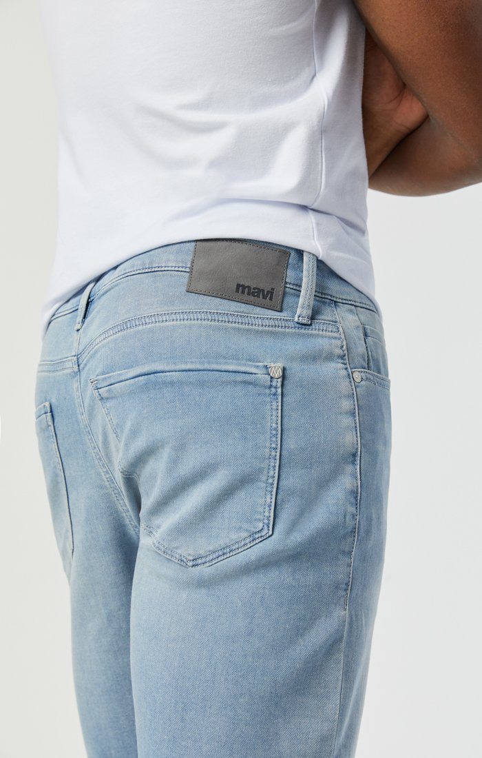 BRIAN SHORTS IN LIGHT BRUSHED ATHLETIC - Mavi Jeans
