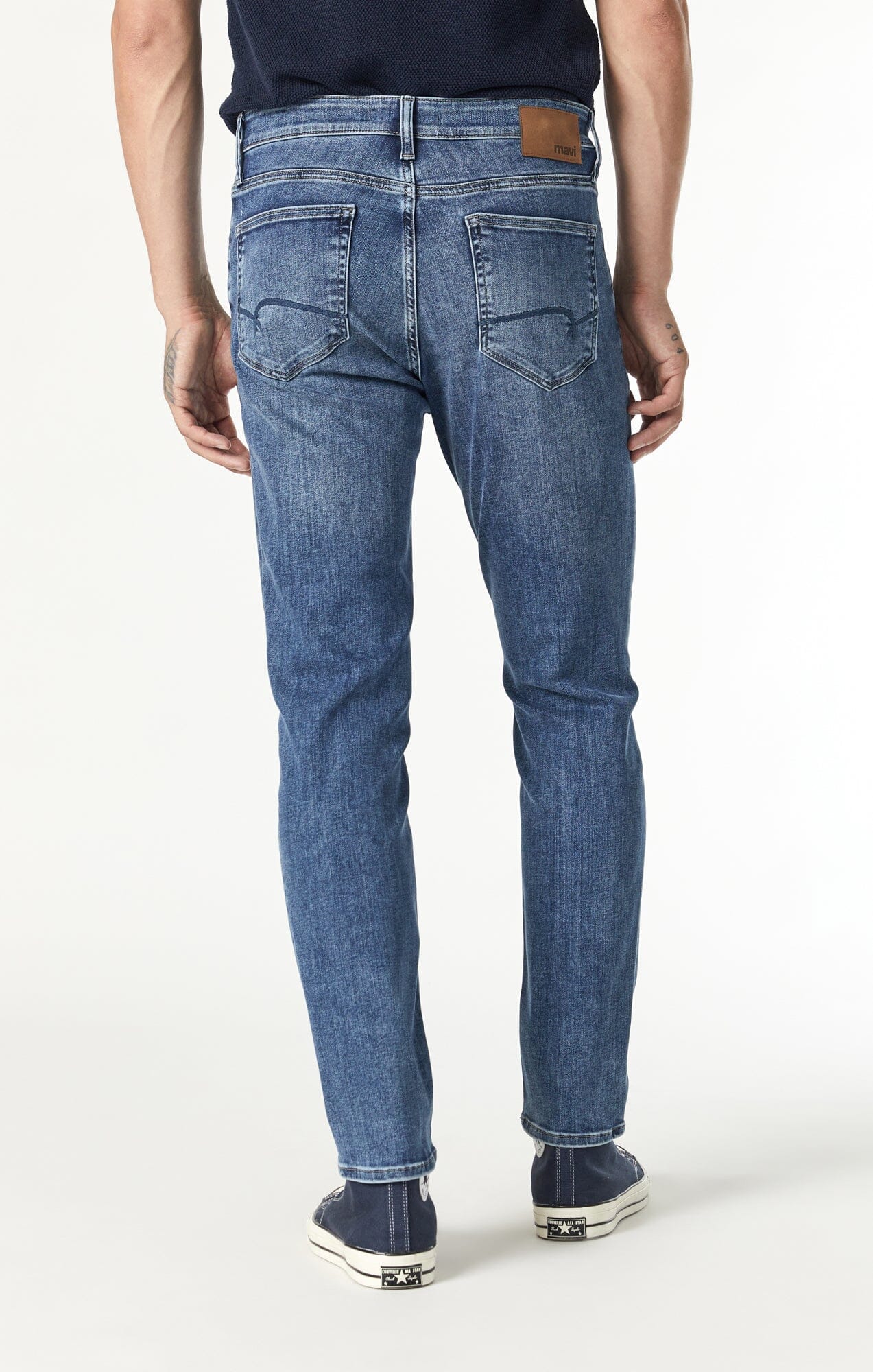 STEVE ATHLETIC FIT JEANS IN DARK USED SUPERMOVE - Mavi Jeans