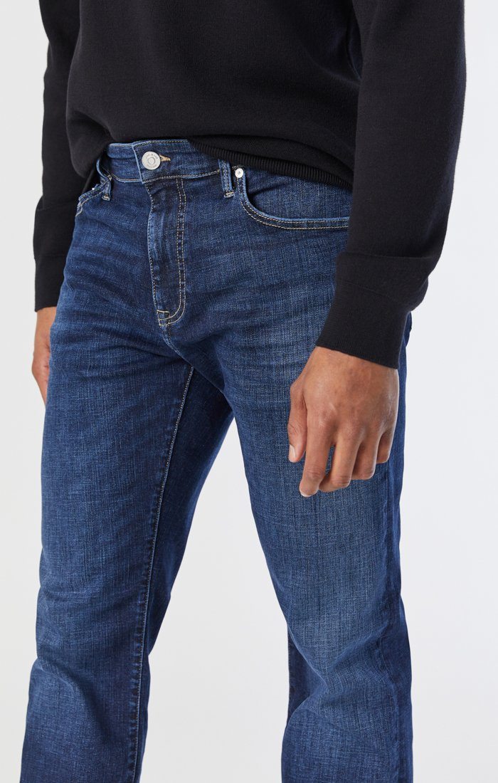 MARCUS SLIM STRAIGHT LEG JEANS IN DEEP ORGANIC MOVE - Mavi Jeans