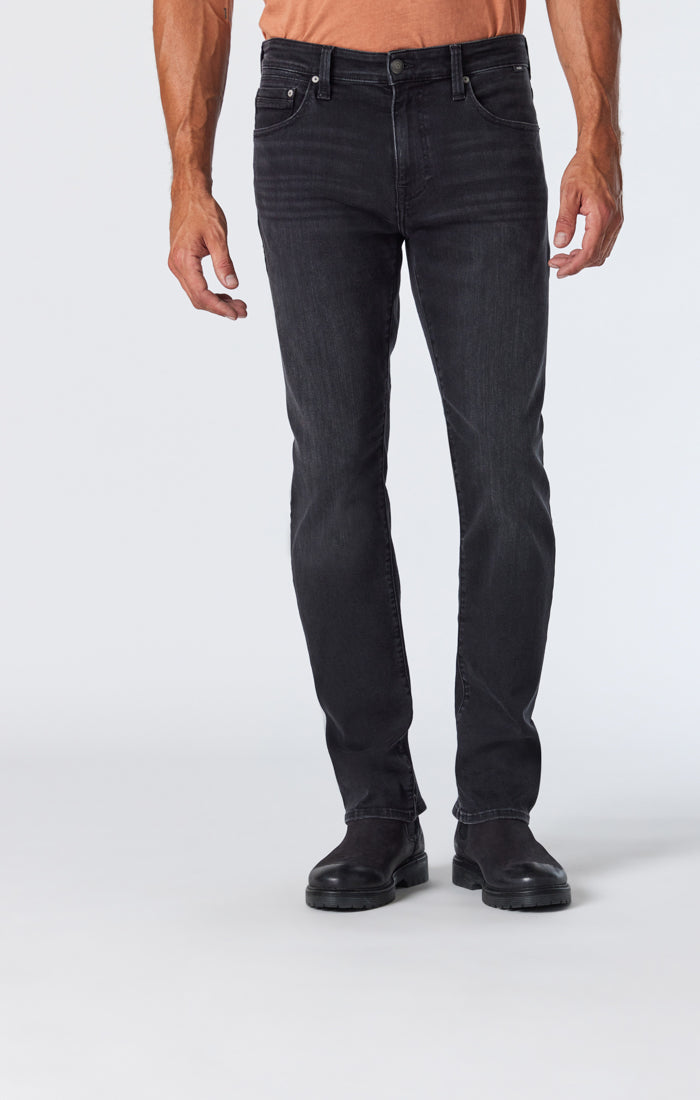 JAKE SLIM LEG IN SMOKE WILLIAMSBURG - Mavi Jeans