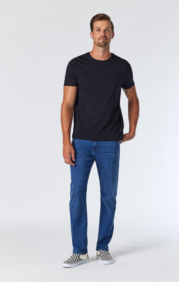 Mavi Men's Zach Regular Rise Straight Leg In Sky Supermove – Mavi Jeans