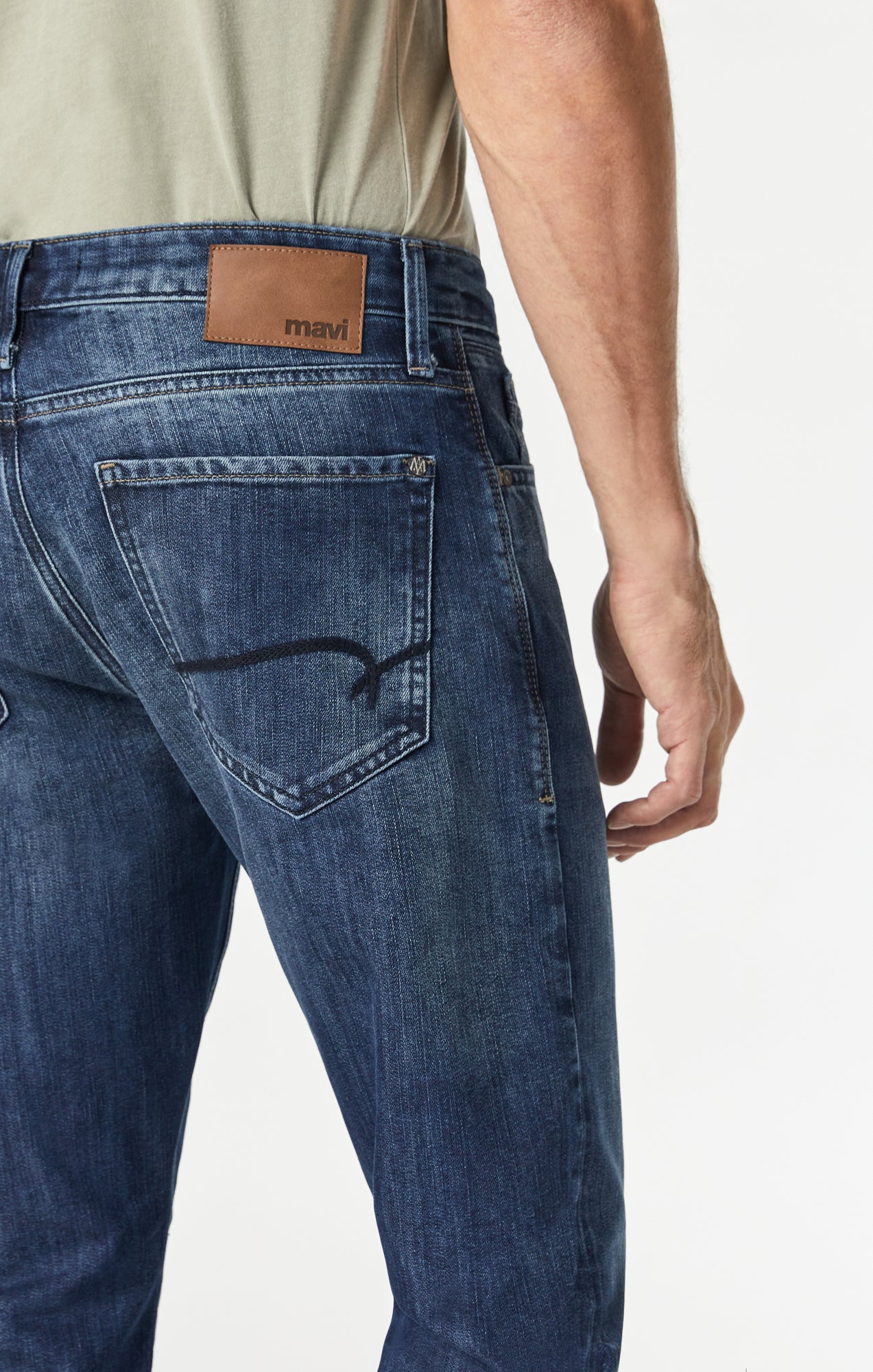 JOSH BOOTCUT IN MID SHADED STANFORD - Mavi Jeans