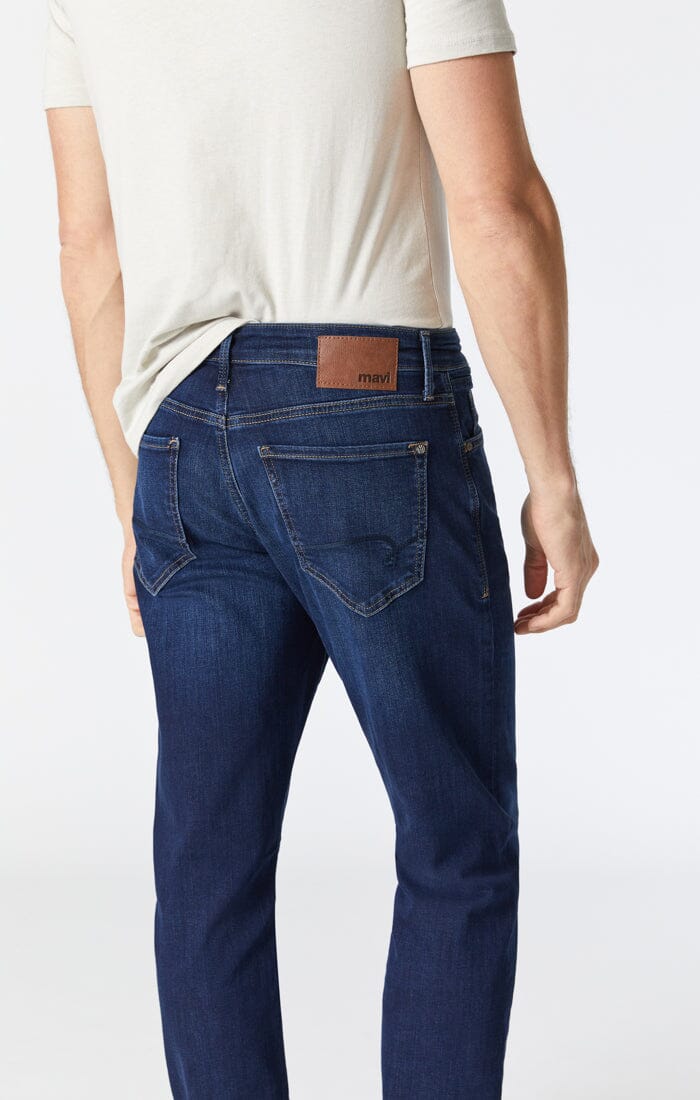 ZACH STRAIGHT LEG IN DEEP BRUSHED WILLIAMSBURG - Mavi Jeans
