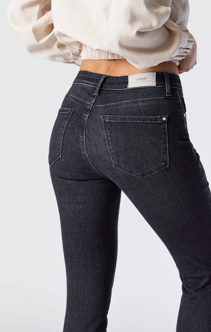 Buy Broadstar Black Denim Relaxed Fit High Rise Cargo Jeans for Women's  Online @ Tata CLiQ