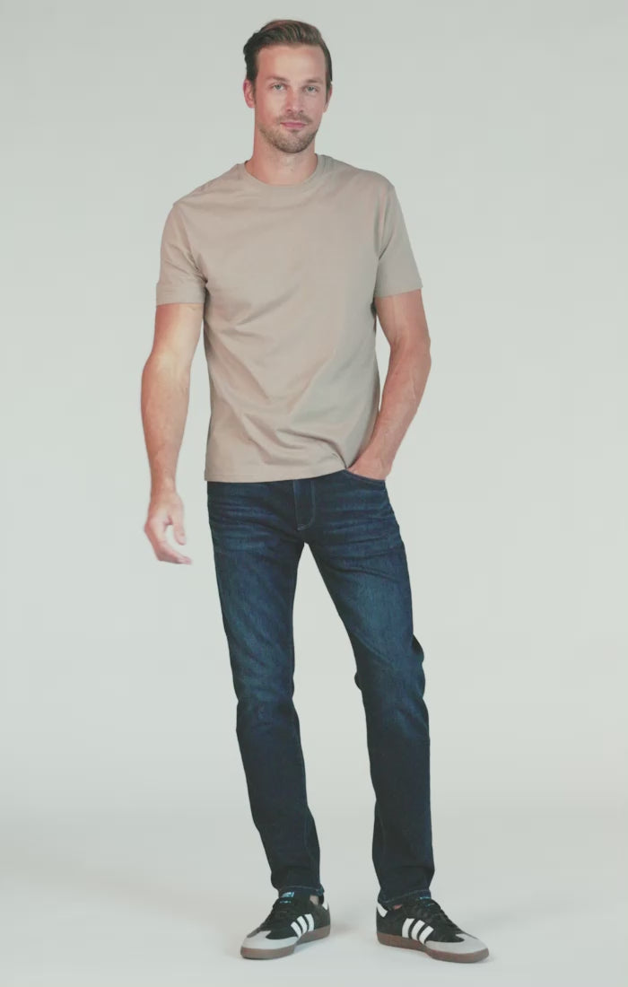 JAKE SLIM LEG IN DEEP BRUSHED ATHLETIC - Mavi Jeans
