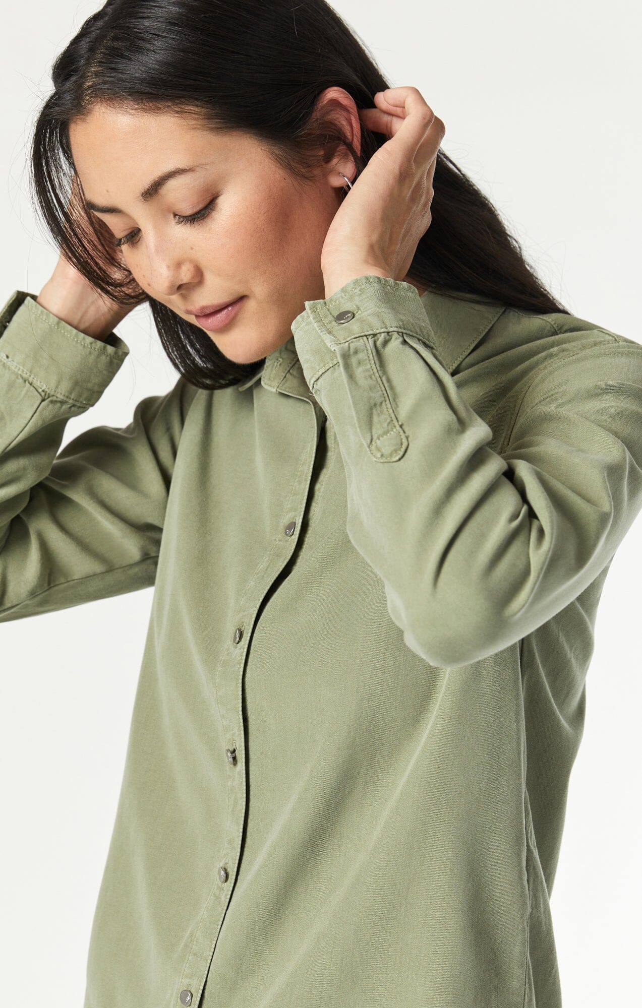 SHELBY SEMI-FITTED SHIRT IN OIL GREEN SUPERSOFT CHIC - Mavi Jeans