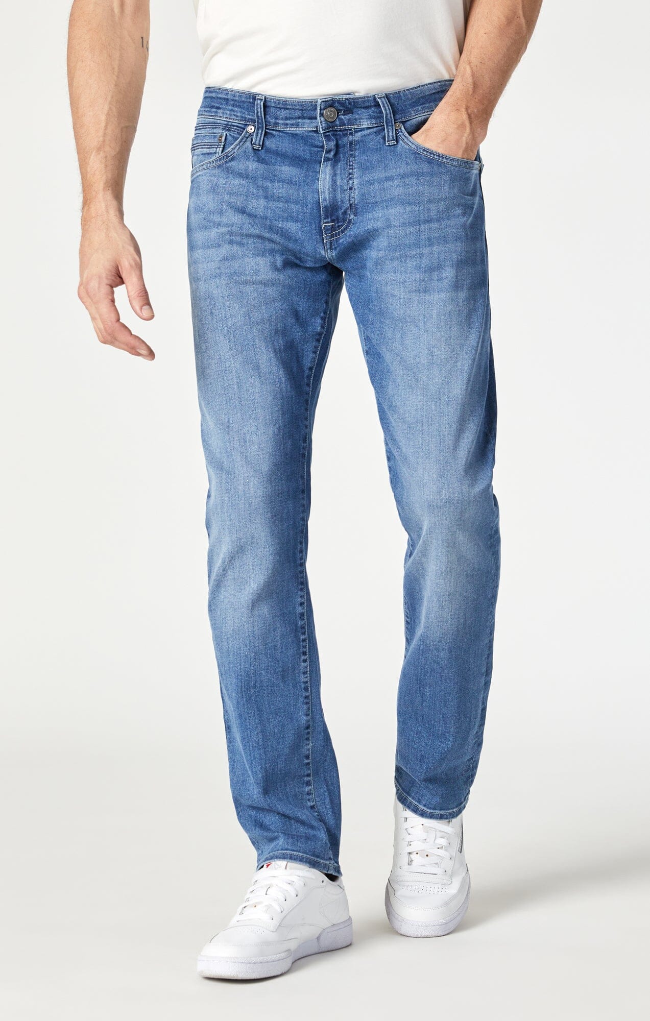 Mavi Men's Marcus Slim Straight in Mid Brushed Williamsburg