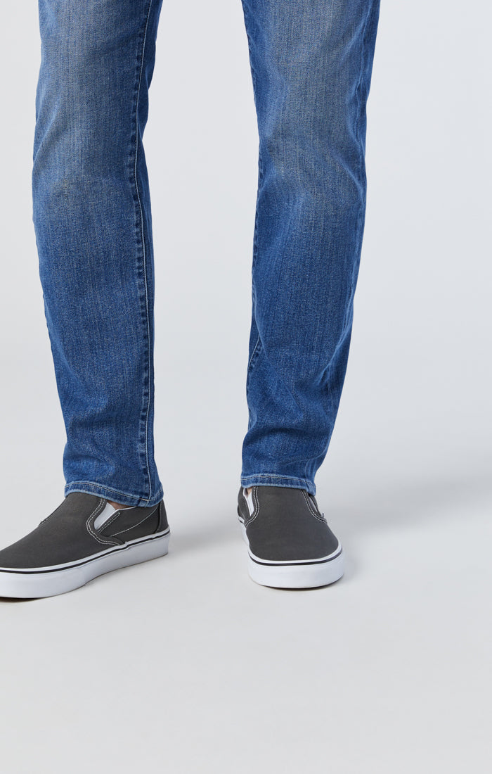 MATT RELAXED STRAIGHT LEG IN BRUSHED WILLIAMSBURG - Mavi Jeans