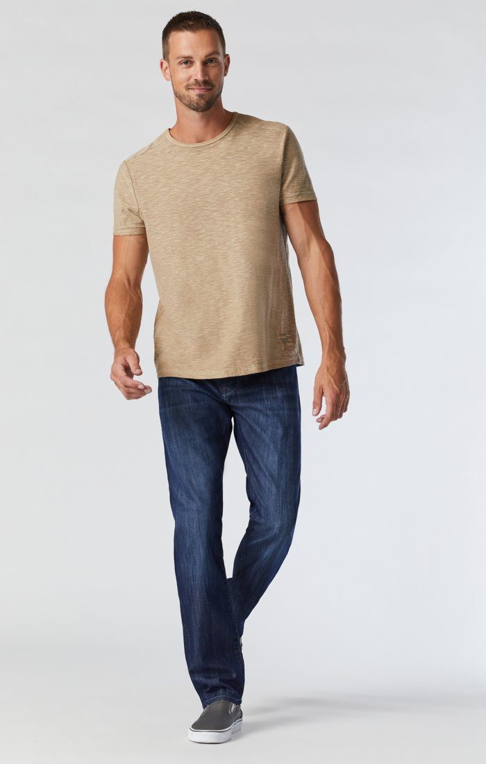 ZACH STRAIGHT LEG IN INDIGO BRUSHED MAUI - Mavi Jeans