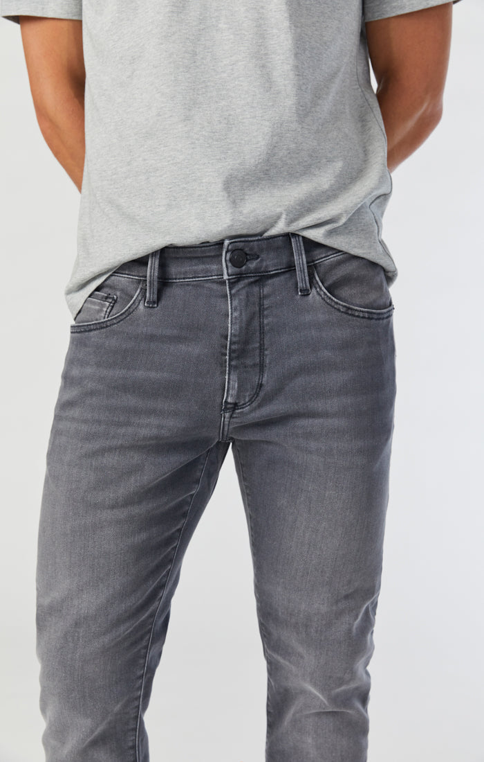 dump Demontere knap Mavi Men's Jake Slim Leg Jeans In Light Grey Athletic