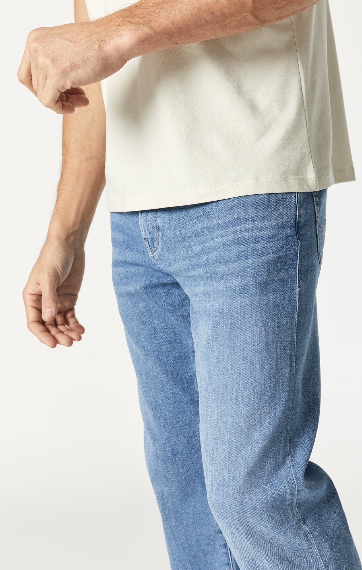 T-SHIRT IN TOFU NATURAL DYE - Mavi Jeans